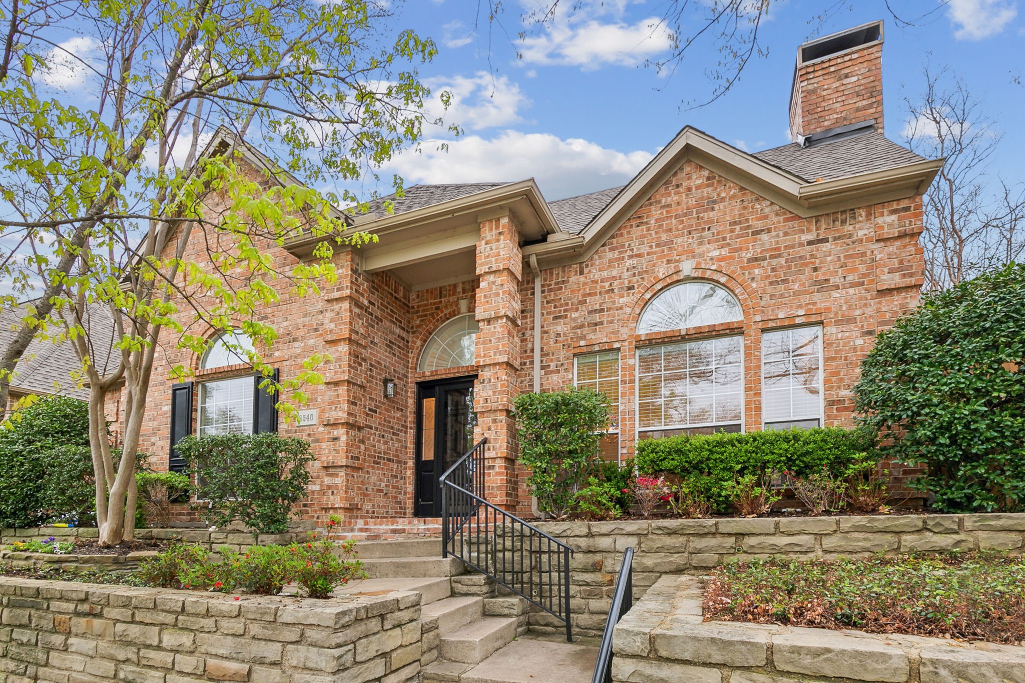 8540 Breakers Point Dallas TX 75243