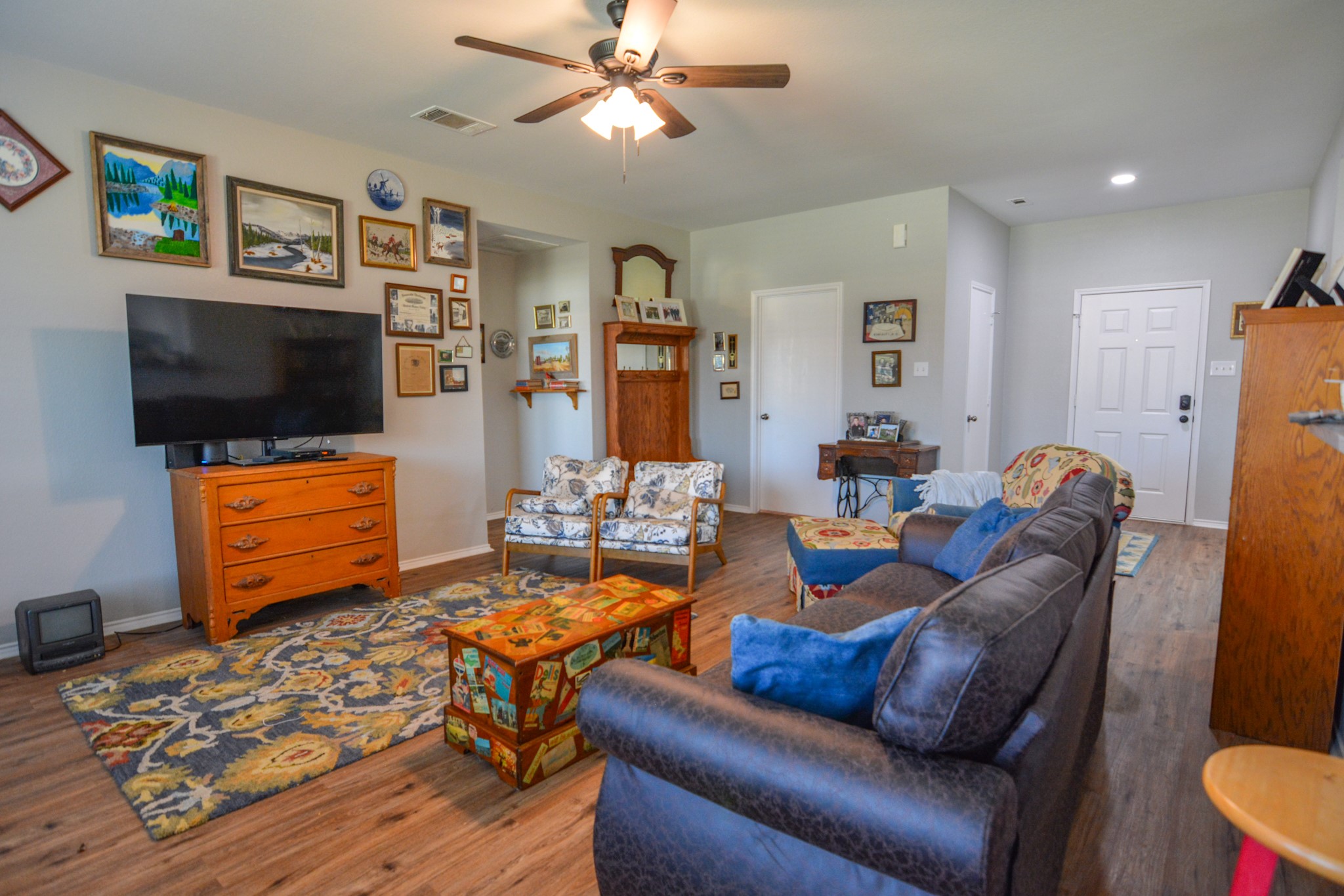 817 Wandering Court Granbury TX 76049