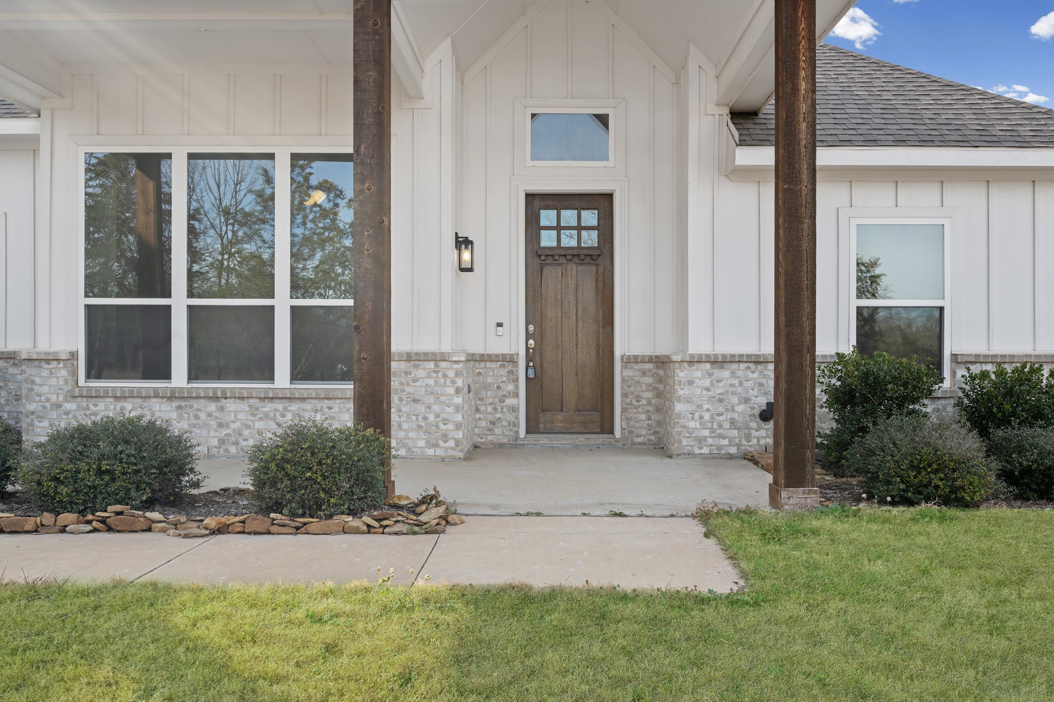 1045 Churchill Lane Millsap TX 76066
