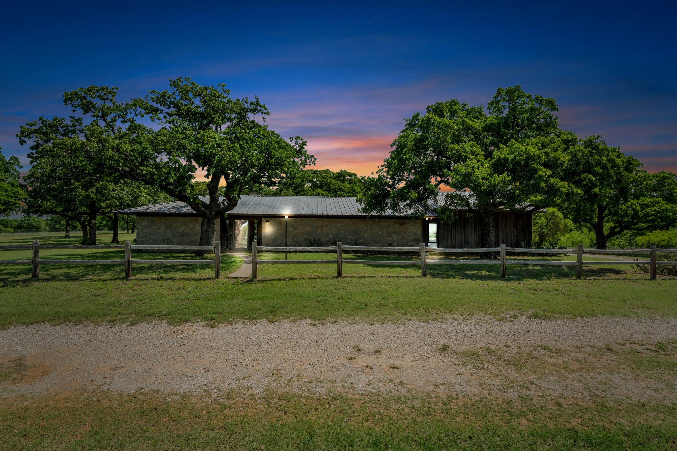 3377 Lodge Creek Road Henrietta TX 76365