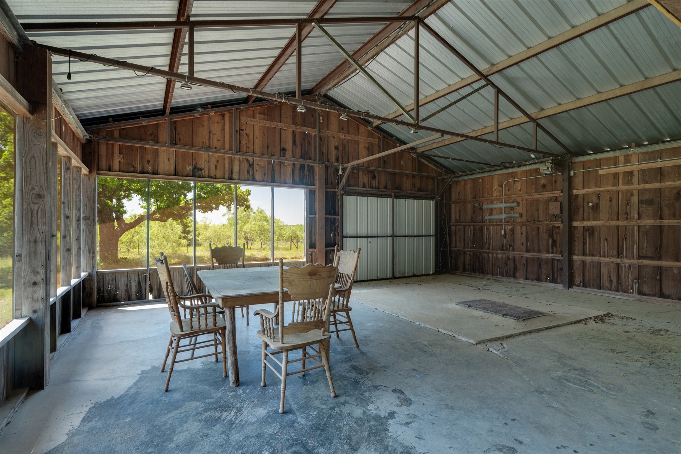 3377 Lodge Creek Road Henrietta TX 76365