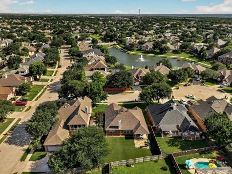 2217 Geneva Circle Denton TX 76210