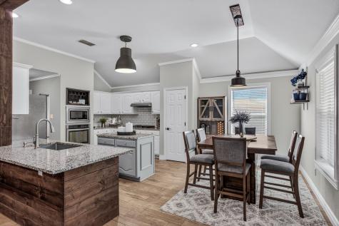 2217 Geneva Circle Denton TX 76210