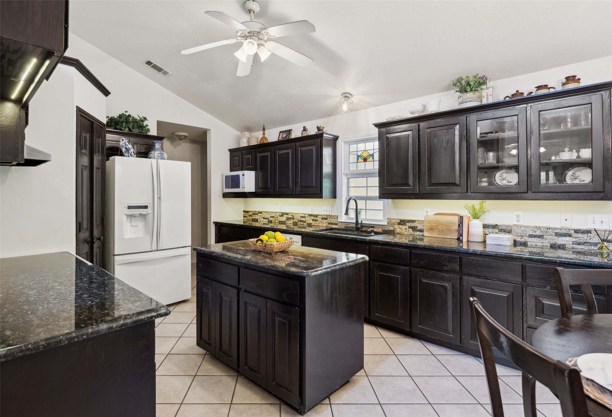 1000 Ballard Road Van Alstyne TX 75495