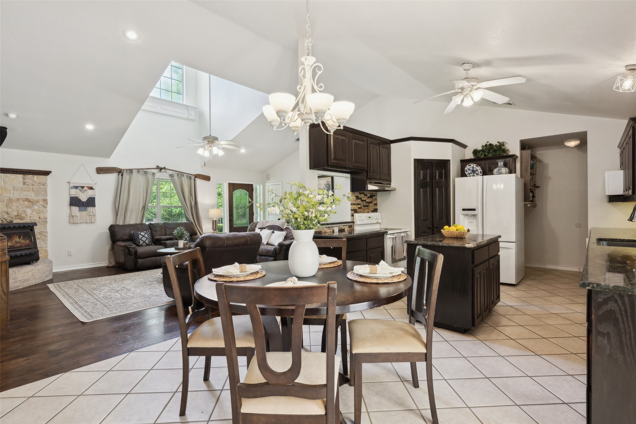 1000 Ballard Road Van Alstyne TX 75495