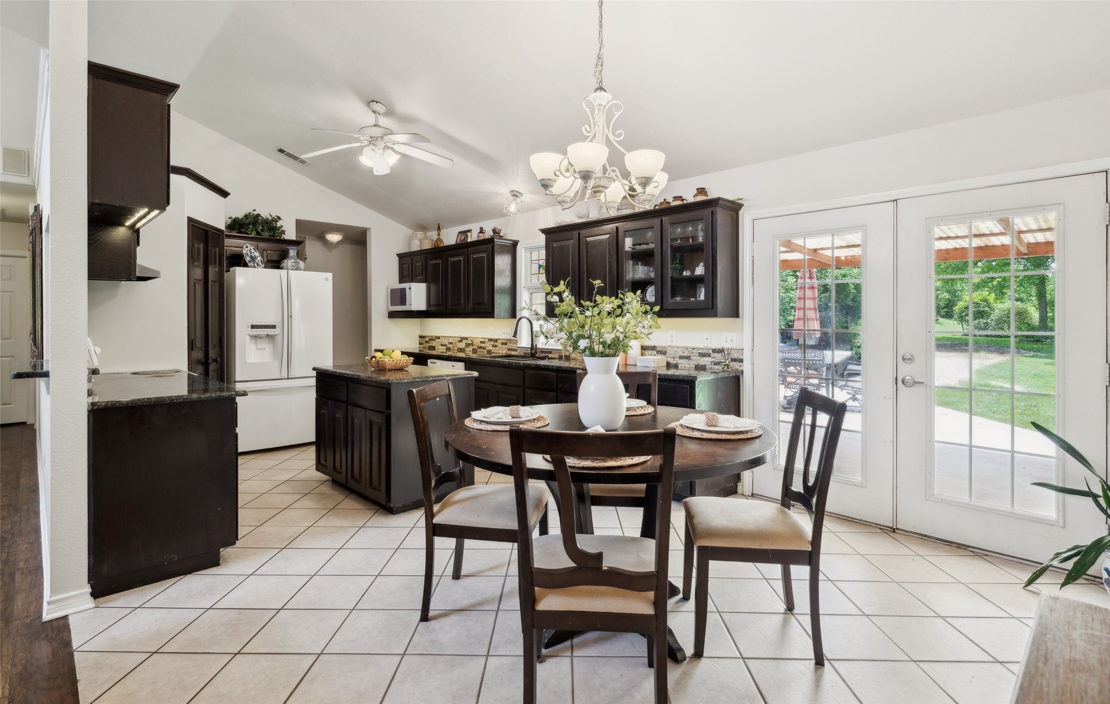 1000 Ballard Road Van Alstyne TX 75495