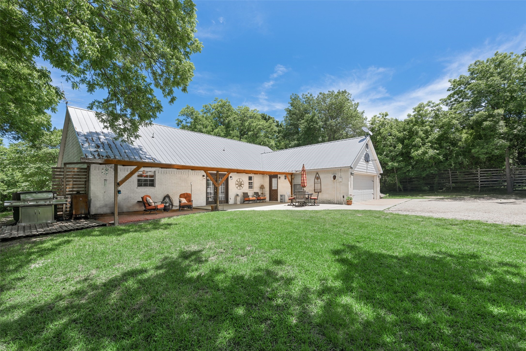 1000 Ballard Road Van Alstyne TX 75495