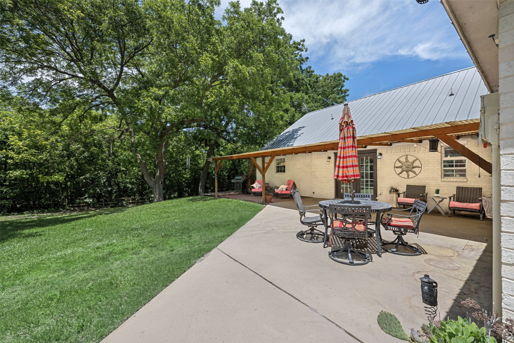 1000 Ballard Road Van Alstyne TX 75495