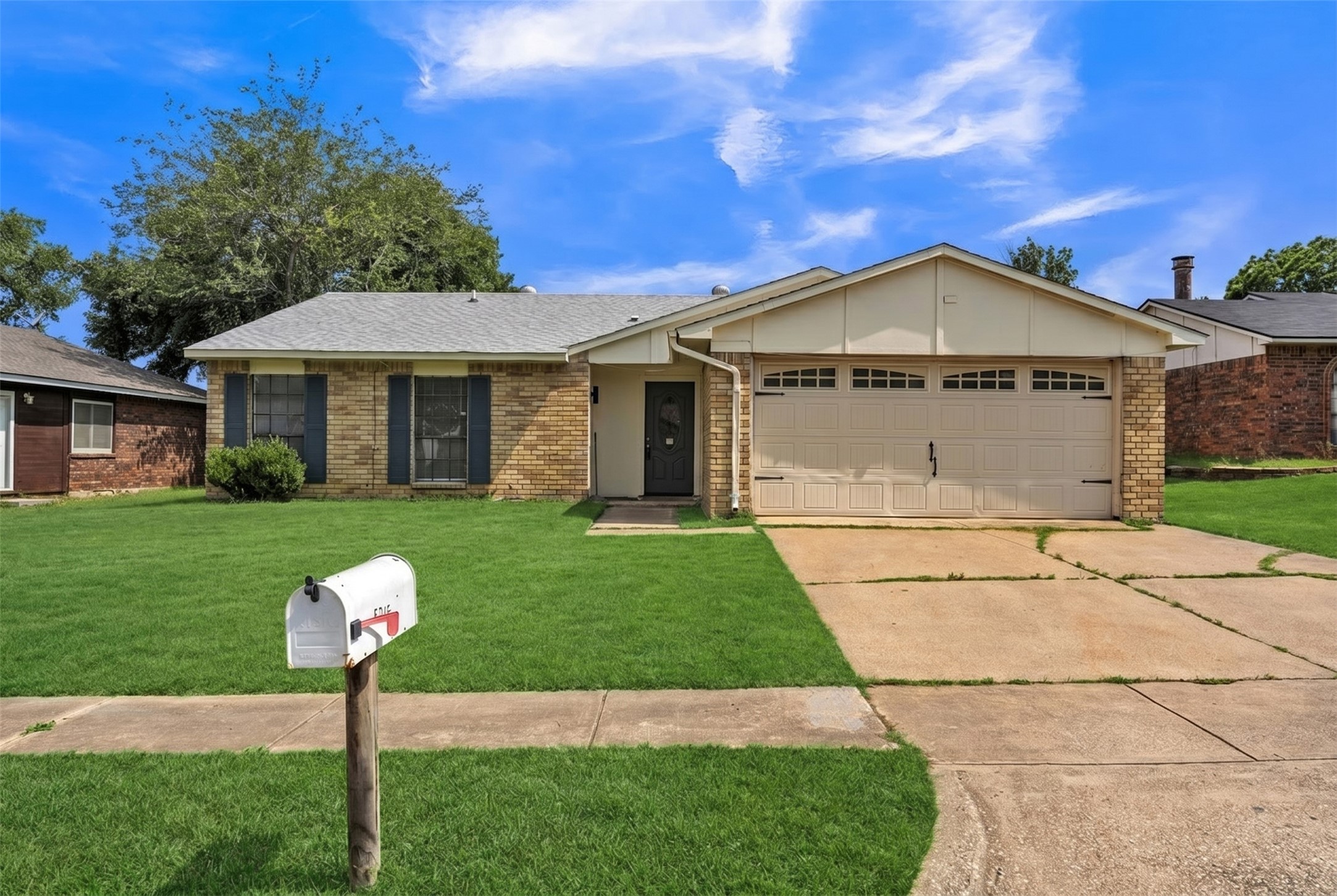 6705 Greenfield Drive Arlington TX 76016