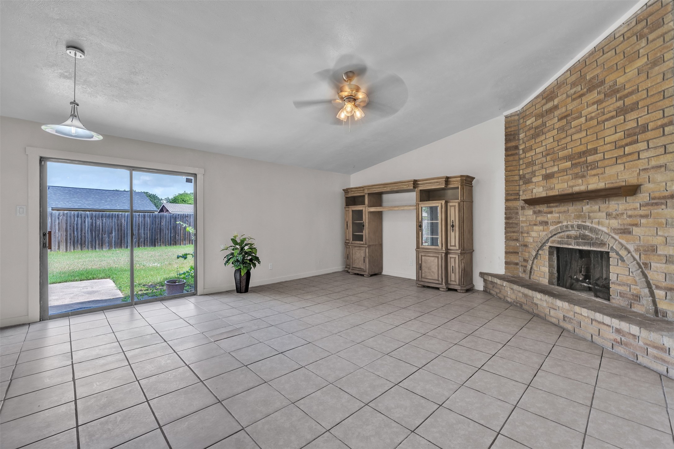 6705 Greenfield Drive Arlington TX 76016