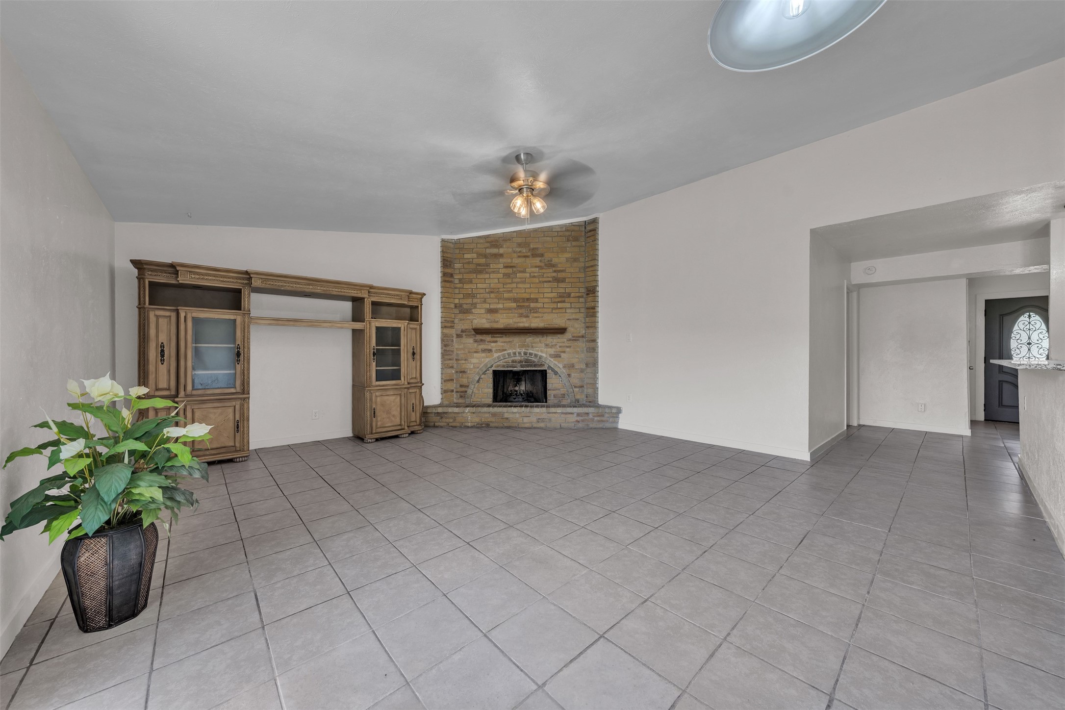 6705 Greenfield Drive Arlington TX 76016