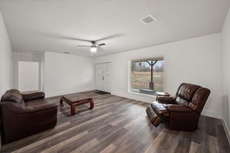 942 SE County Road 2240 Corsicana TX 75109
