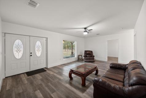 942 SE County Road 2240 Corsicana TX 75109