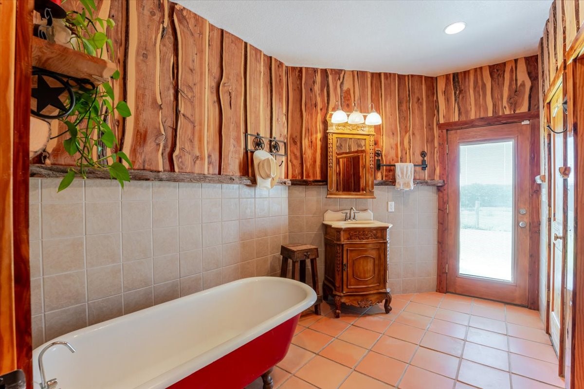 6721 Fm 1810 Chico TX 76431