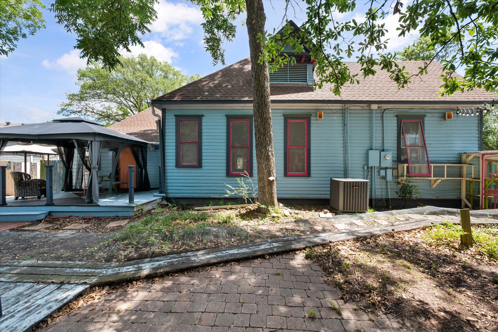 1302 W 5th Avenue Corsicana TX 75110
