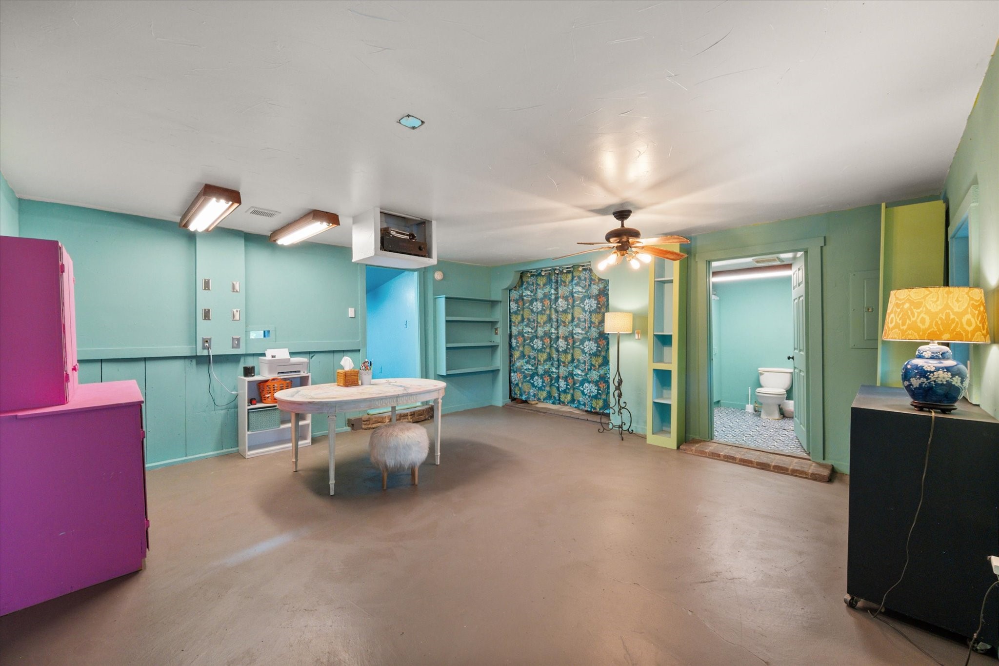 1302 W 5th Avenue Corsicana TX 75110