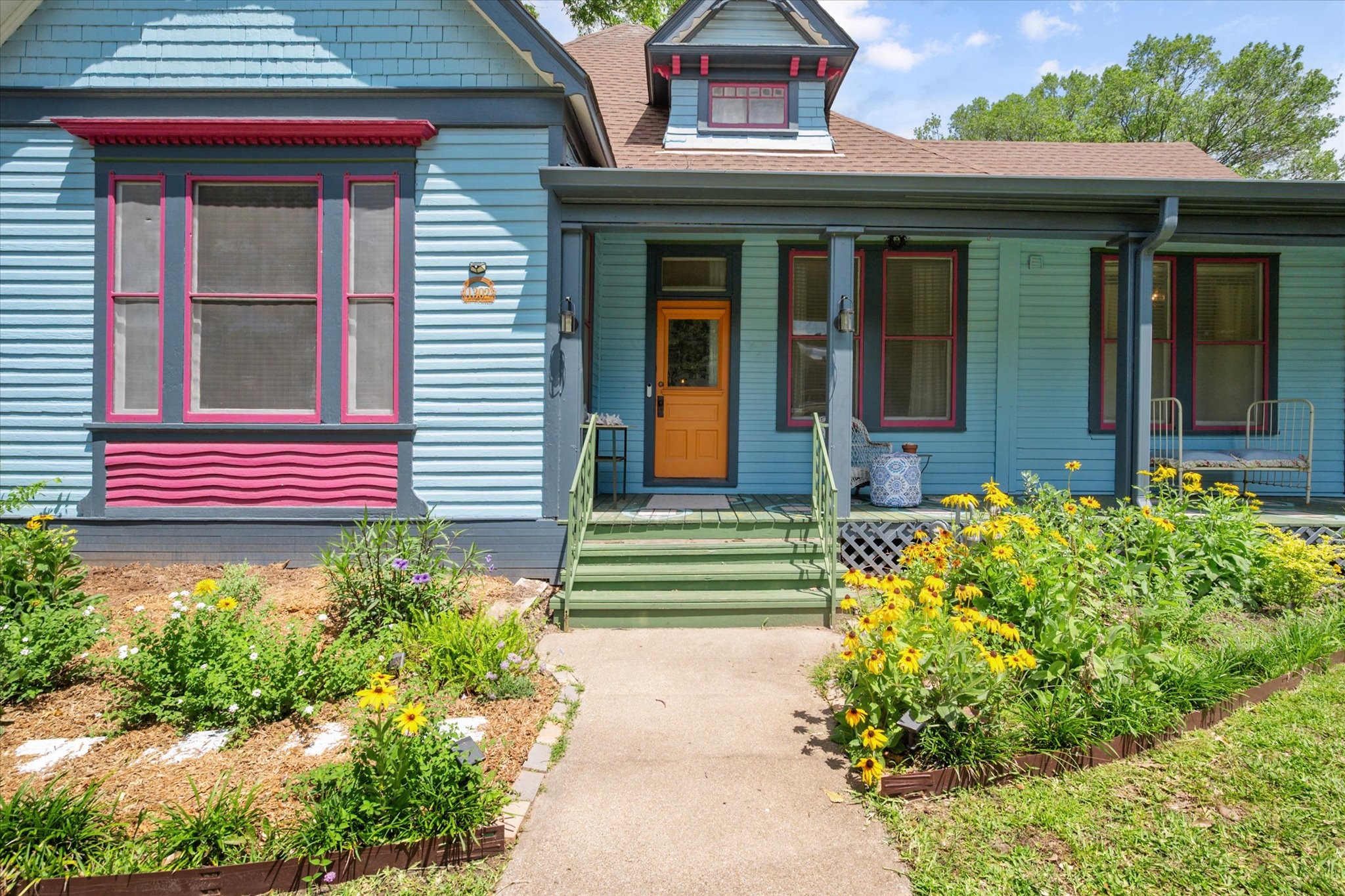 1302 W 5th Avenue Corsicana TX 75110