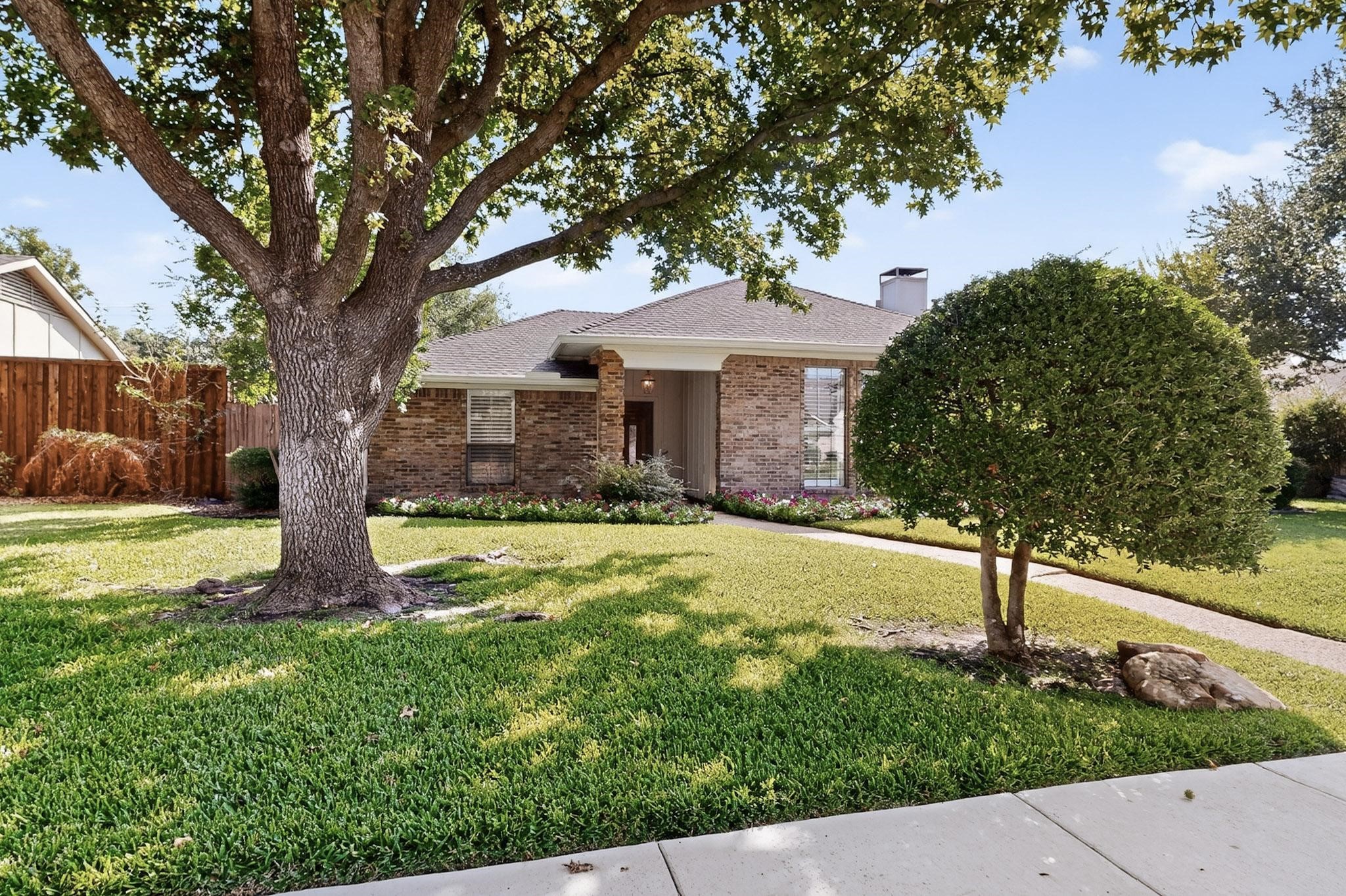 2012 Stain Glass Drive Plano TX 75075