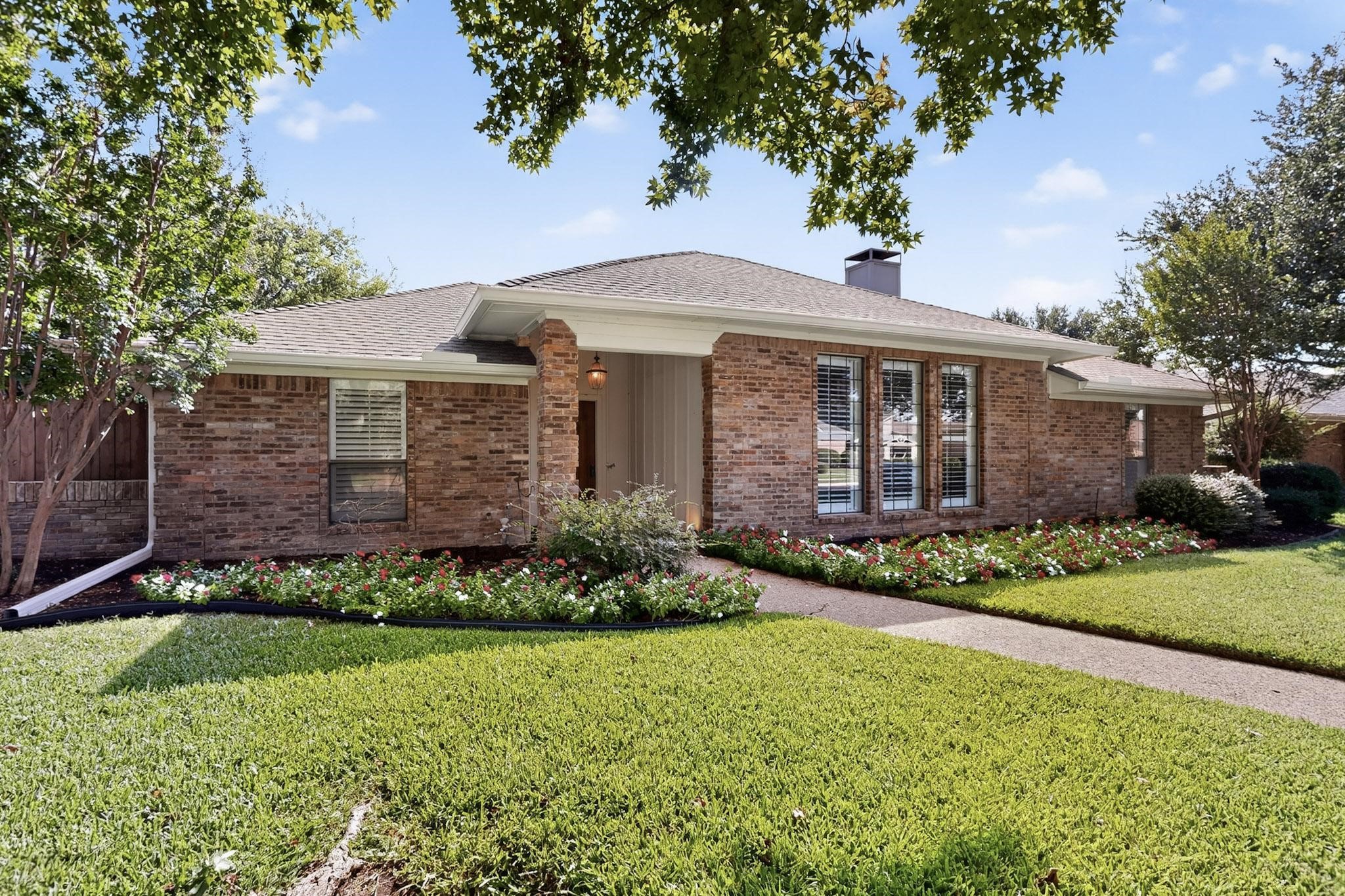 2012 Stain Glass Drive Plano TX 75075