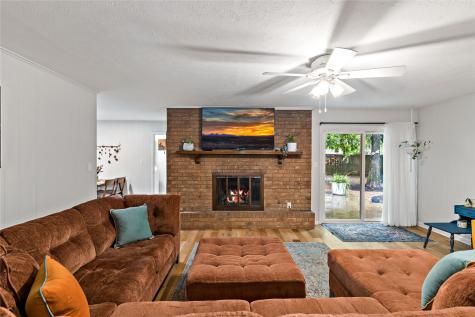 605 SE 32nd Street Paris TX 75460