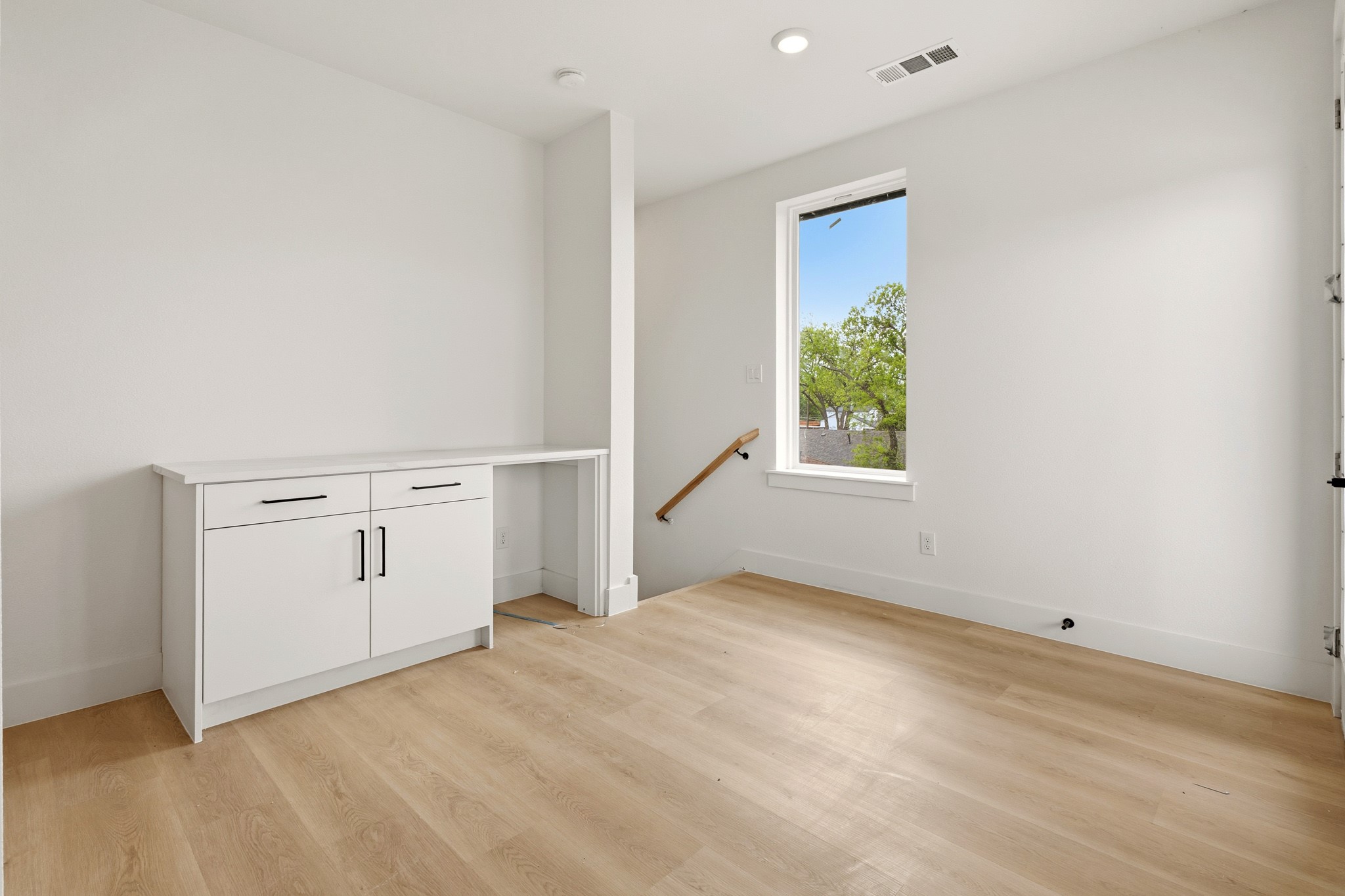 415 N Patton Avenue Dallas TX 75203