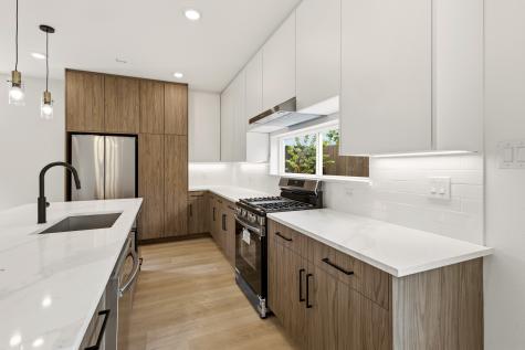 415 N Patton Avenue Dallas TX 75203