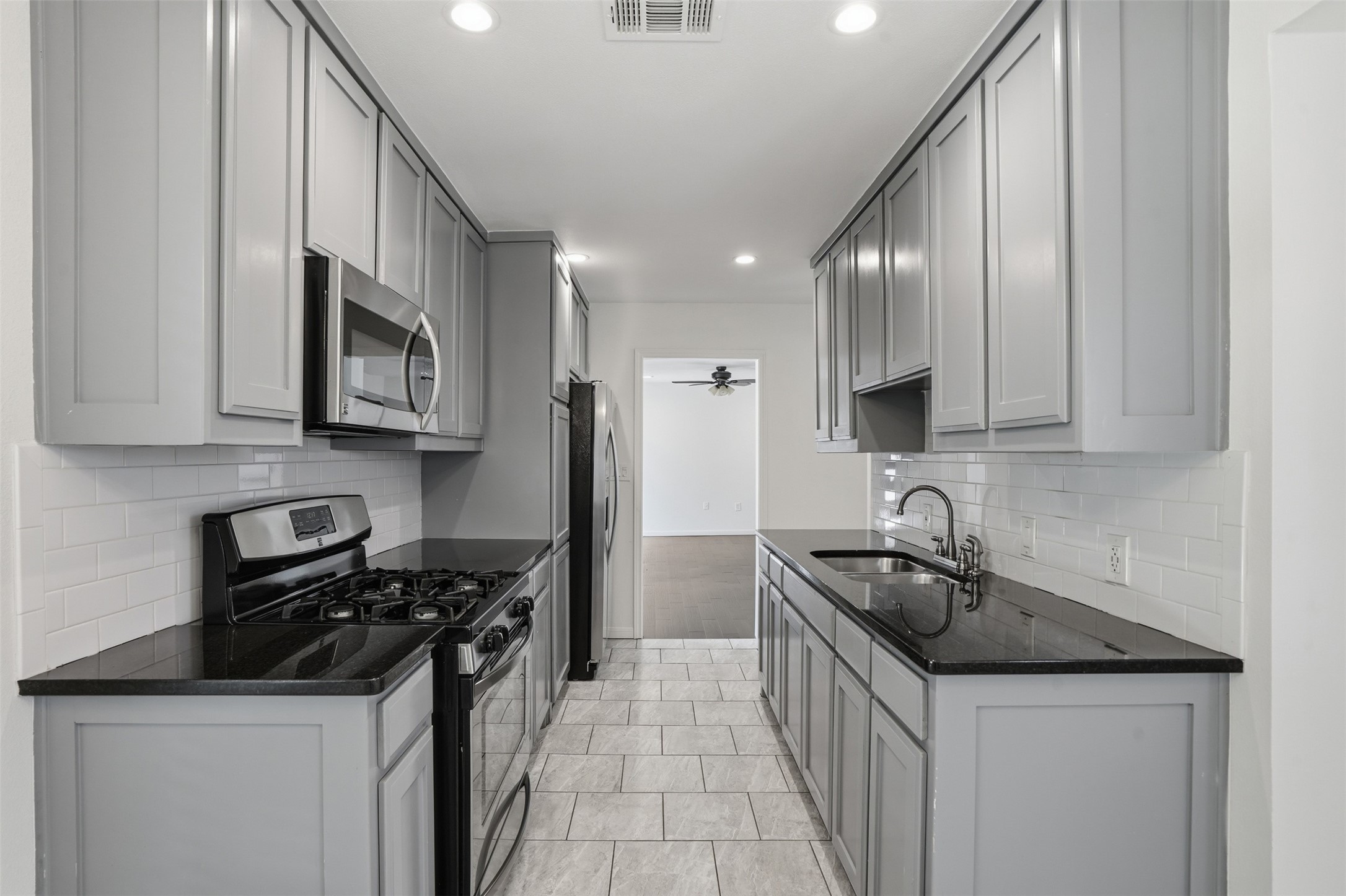 4401 Cherokee Trail Fort Worth TX 76133