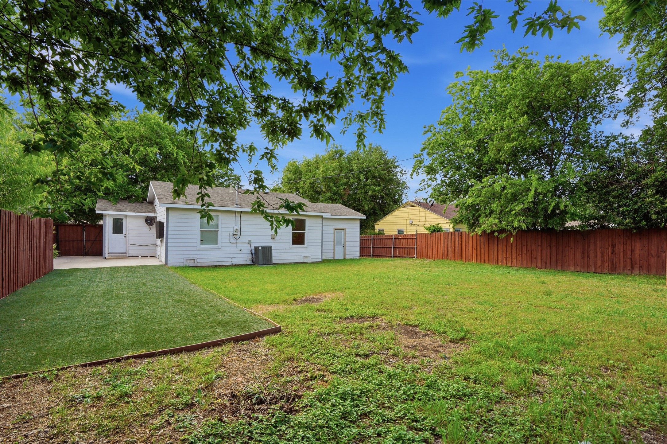 4401 Cherokee Trail Fort Worth TX 76133