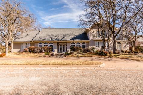 1315 Fisher Street Graham TX 76450