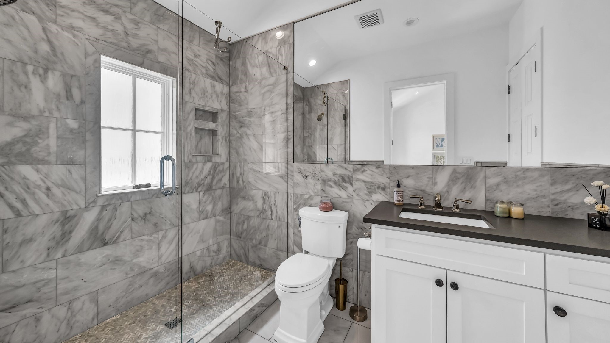 11802 E Rocky Creek Road Crowley TX 76036