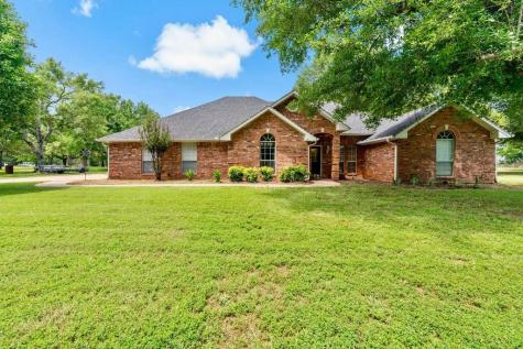 25 County Road 42570 Paris TX 75462