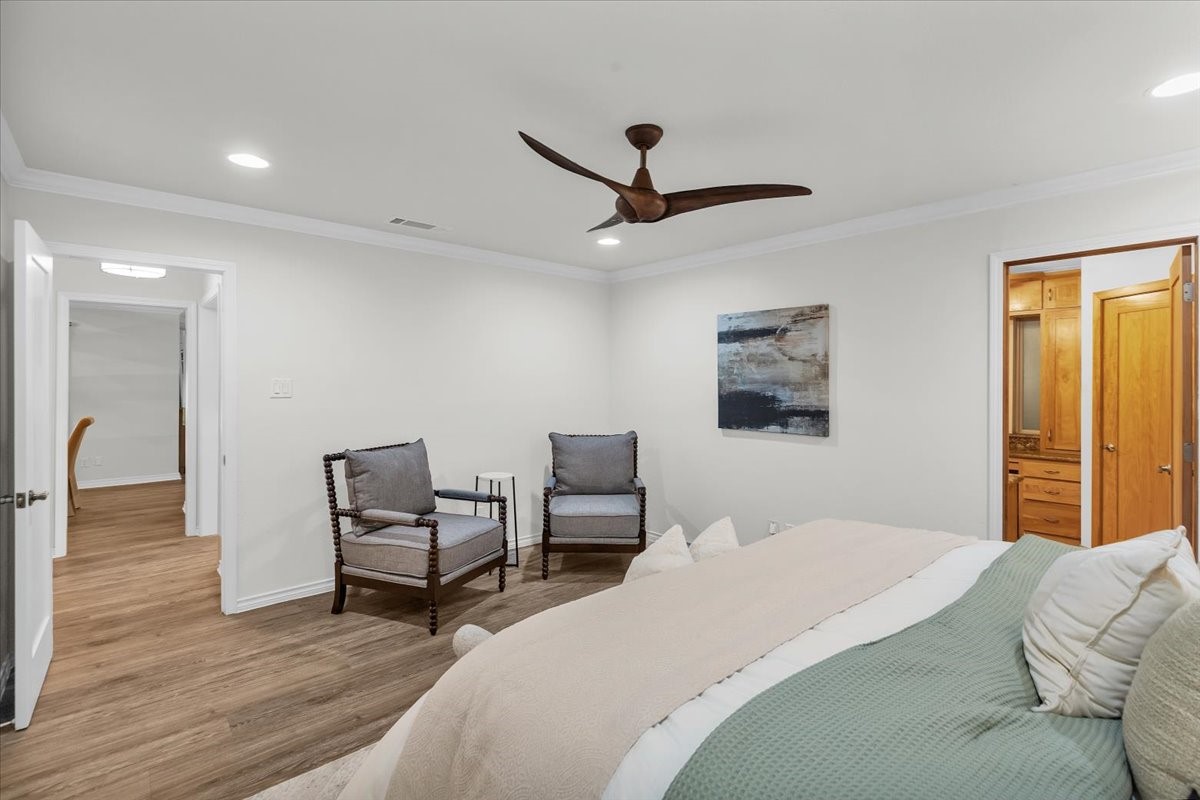 1943 Camelot Drive Grapevine TX 76051