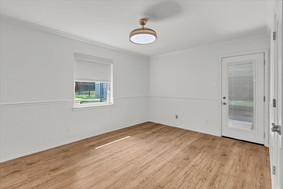 1943 Camelot Drive Grapevine TX 76051