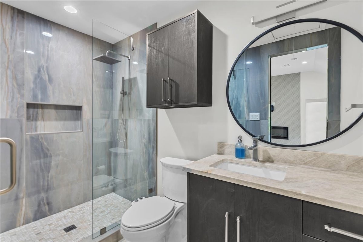 1943 Camelot Drive Grapevine TX 76051
