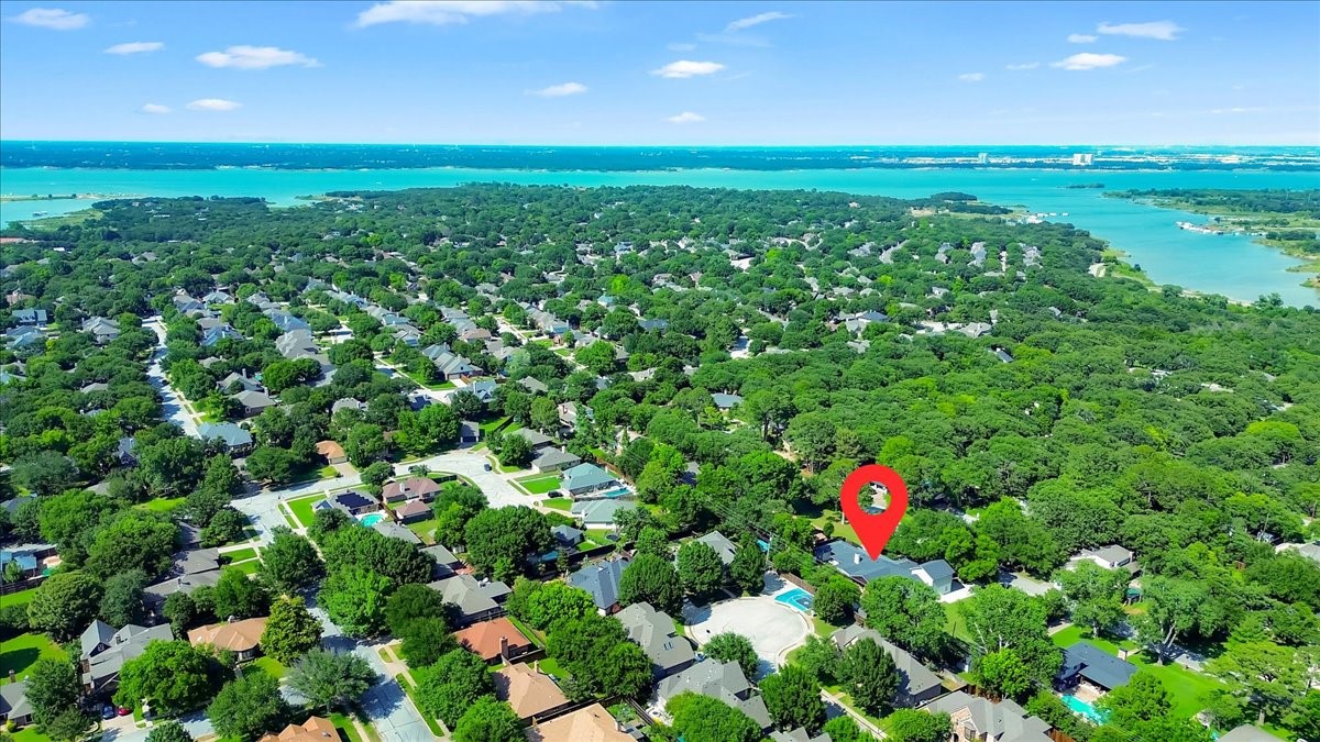 1943 Camelot Drive Grapevine TX 76051
