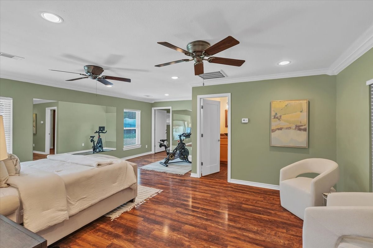 1943 Camelot Drive Grapevine TX 76051