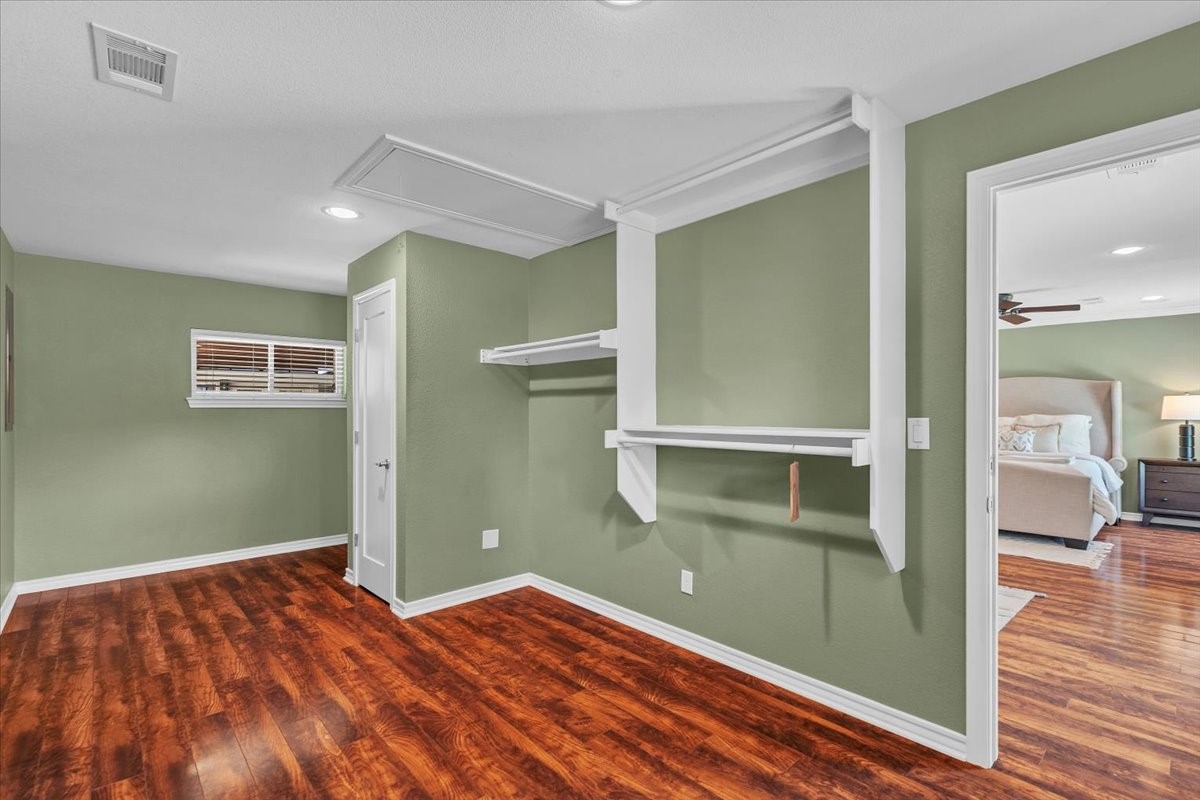 1943 Camelot Drive Grapevine TX 76051