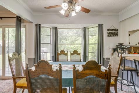 529 Jayellen Avenue Burleson TX 76028