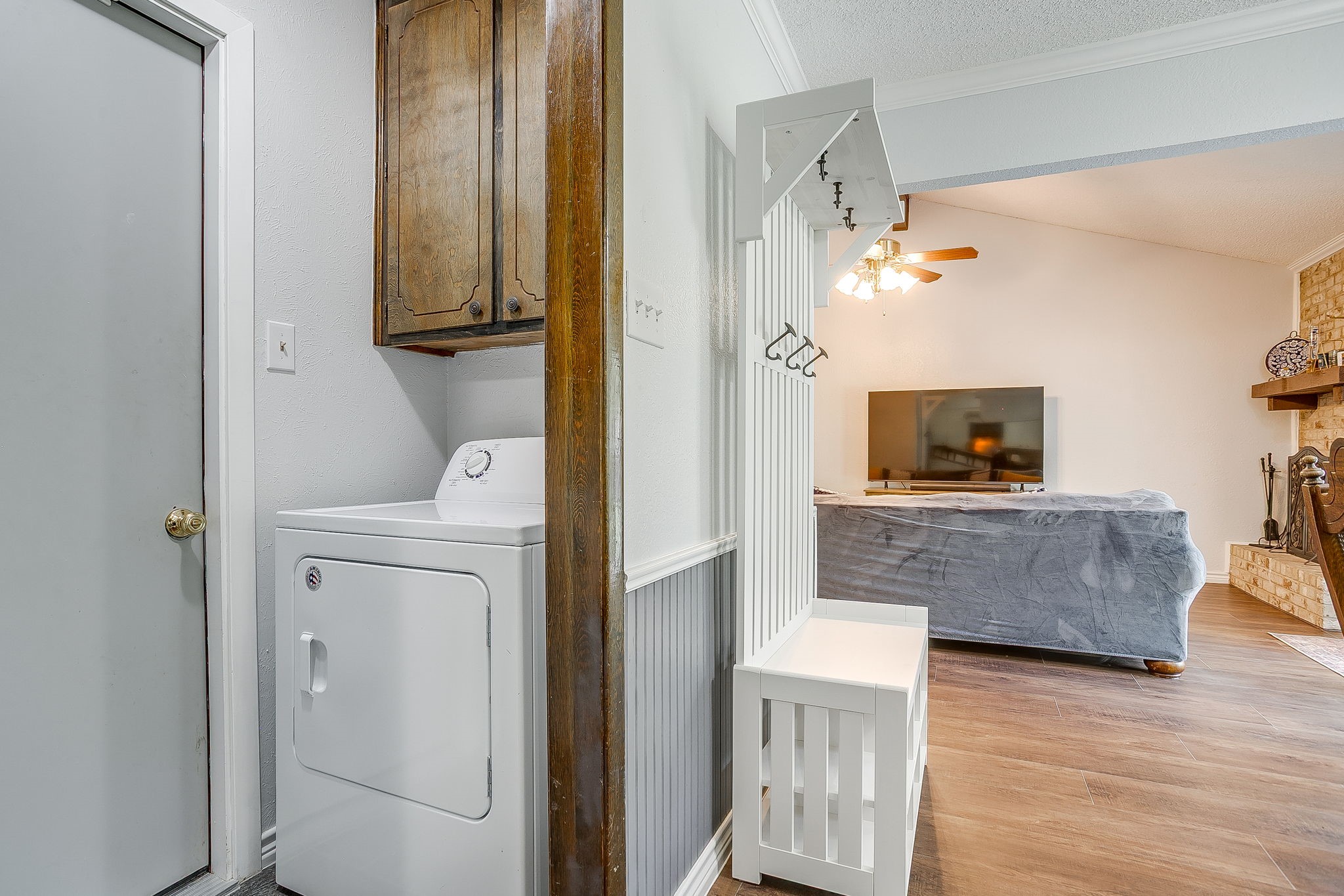 529 Jayellen Avenue Burleson TX 76028