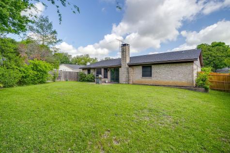 529 Jayellen Avenue Burleson TX 76028