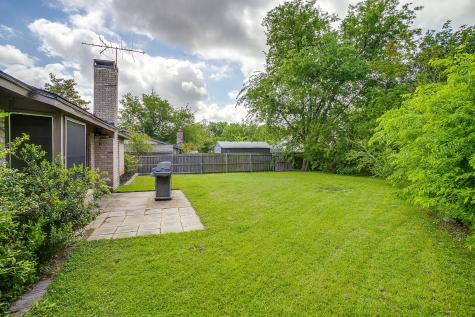 529 Jayellen Avenue Burleson TX 76028