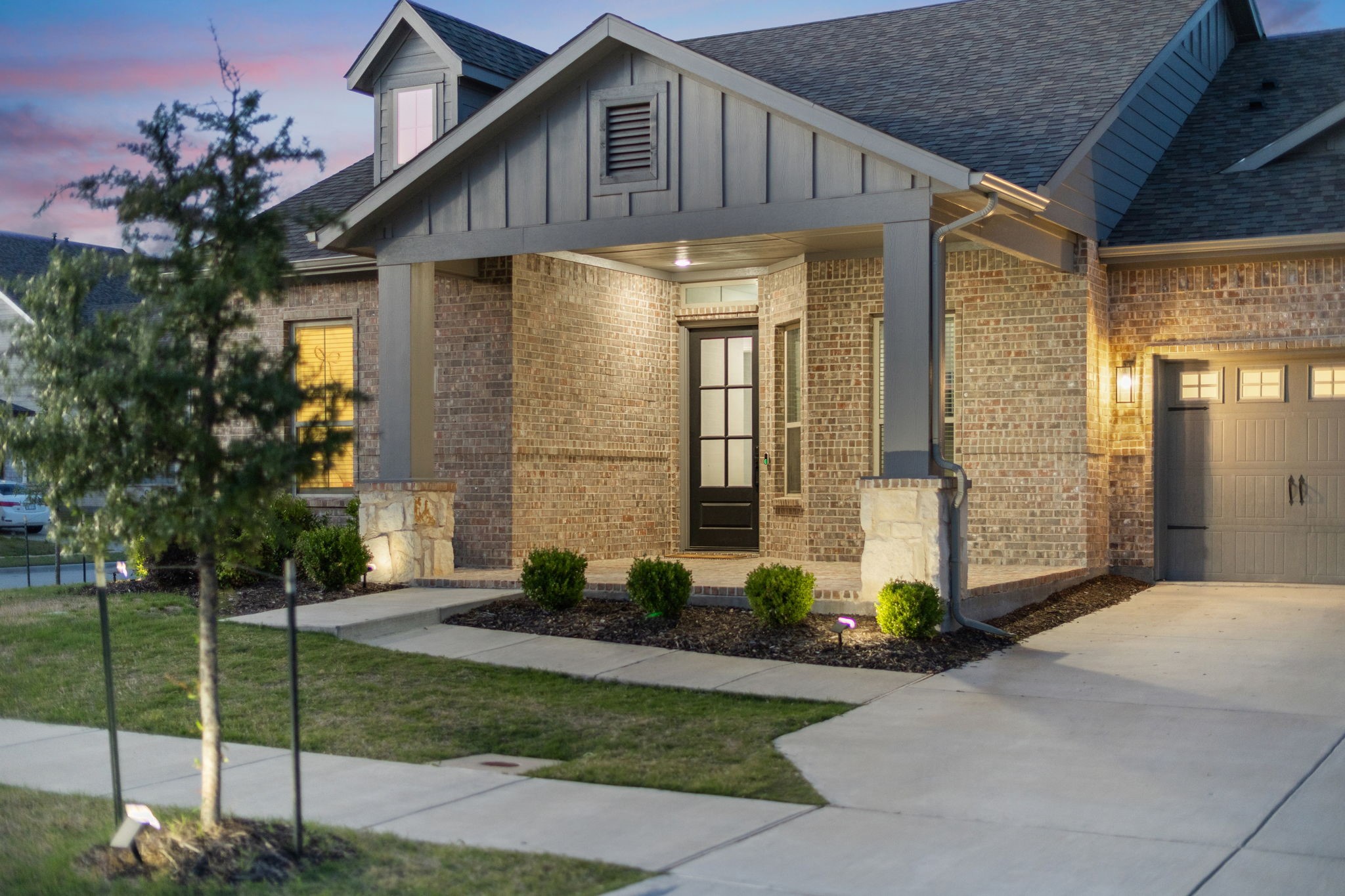 8808 Royal Star Road Rowlett TX 75089