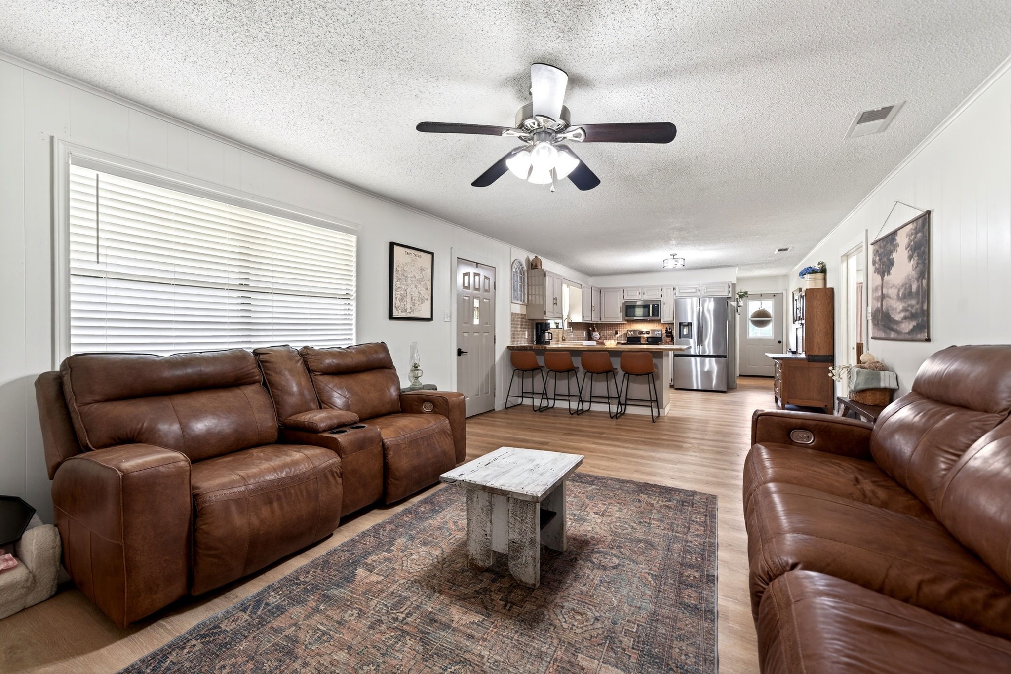 1334 Private Road 8520 Van TX 75790