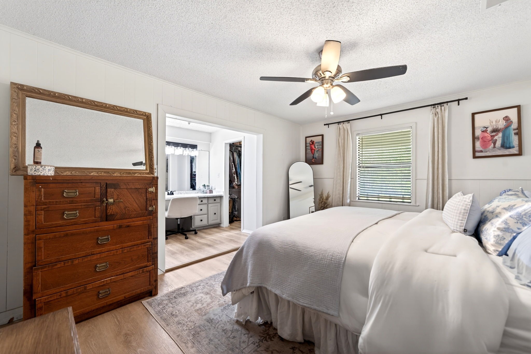 1334 Private Road 8520 Van TX 75790
