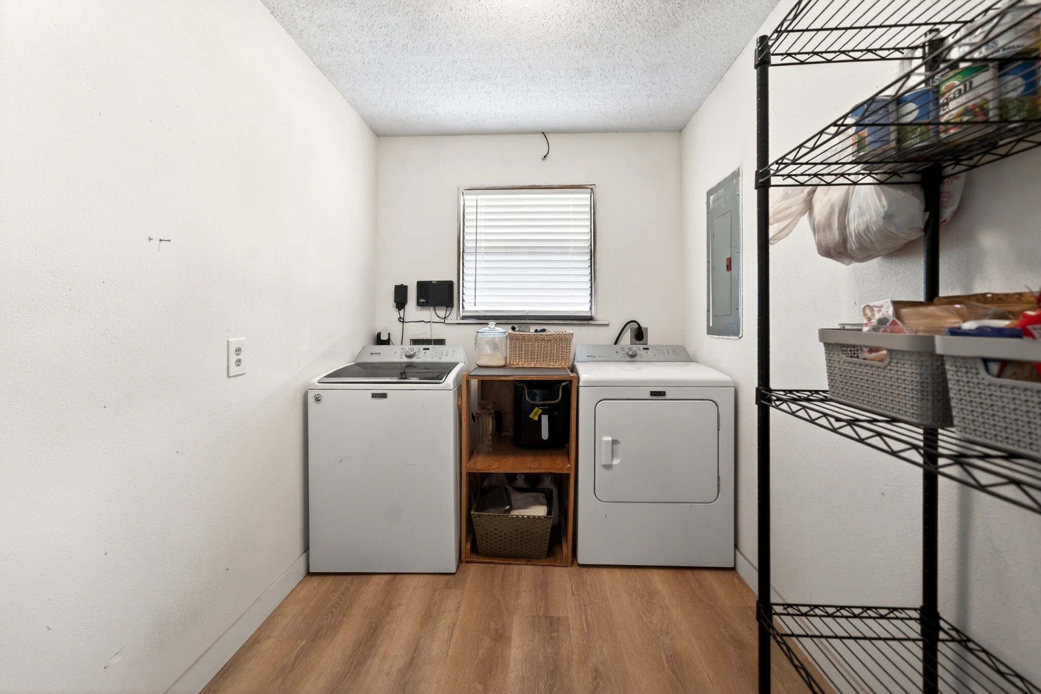 1334 Private Road 8520 Van TX 75790