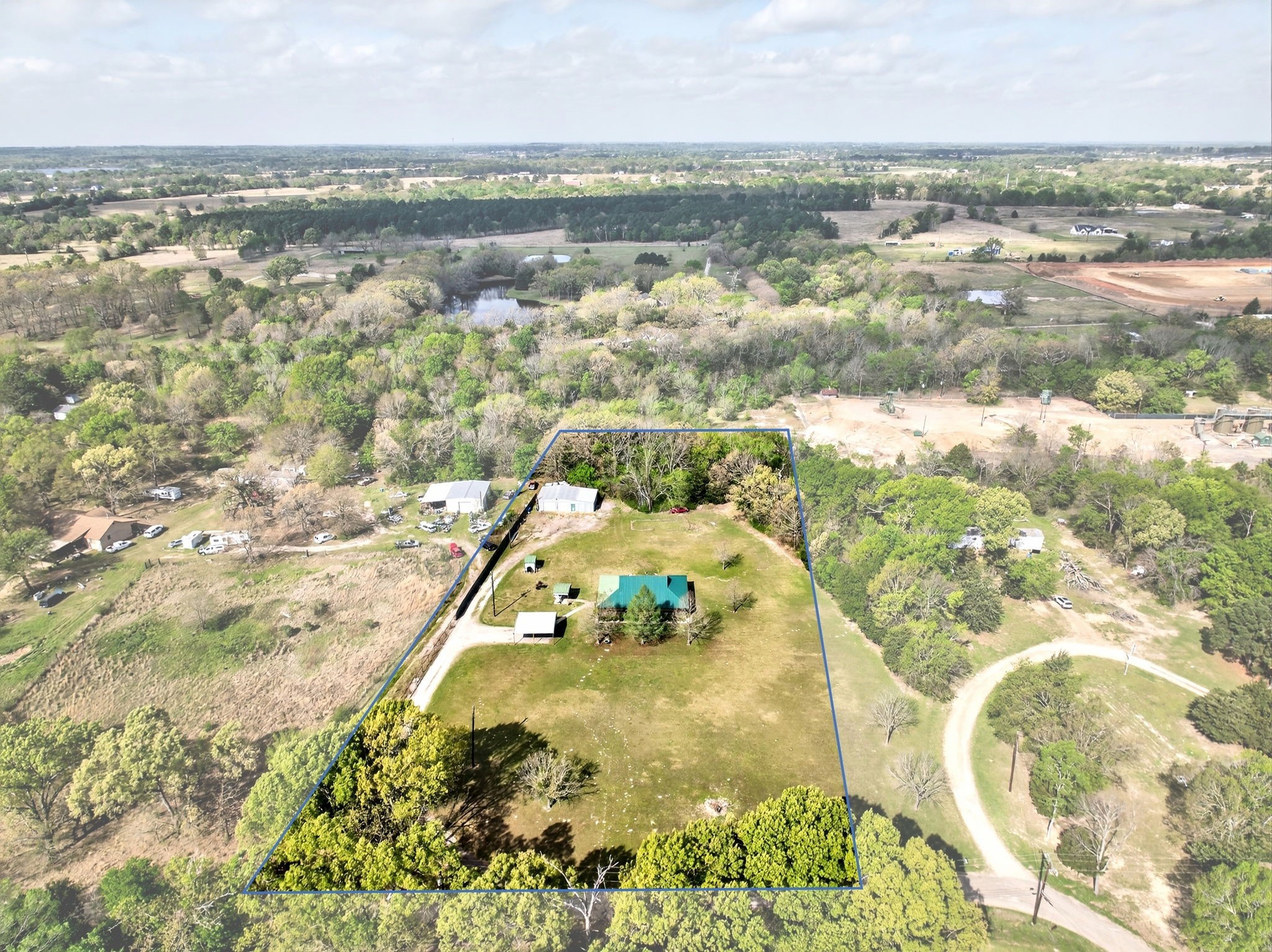1334 Private Road 8520 Van TX 75790