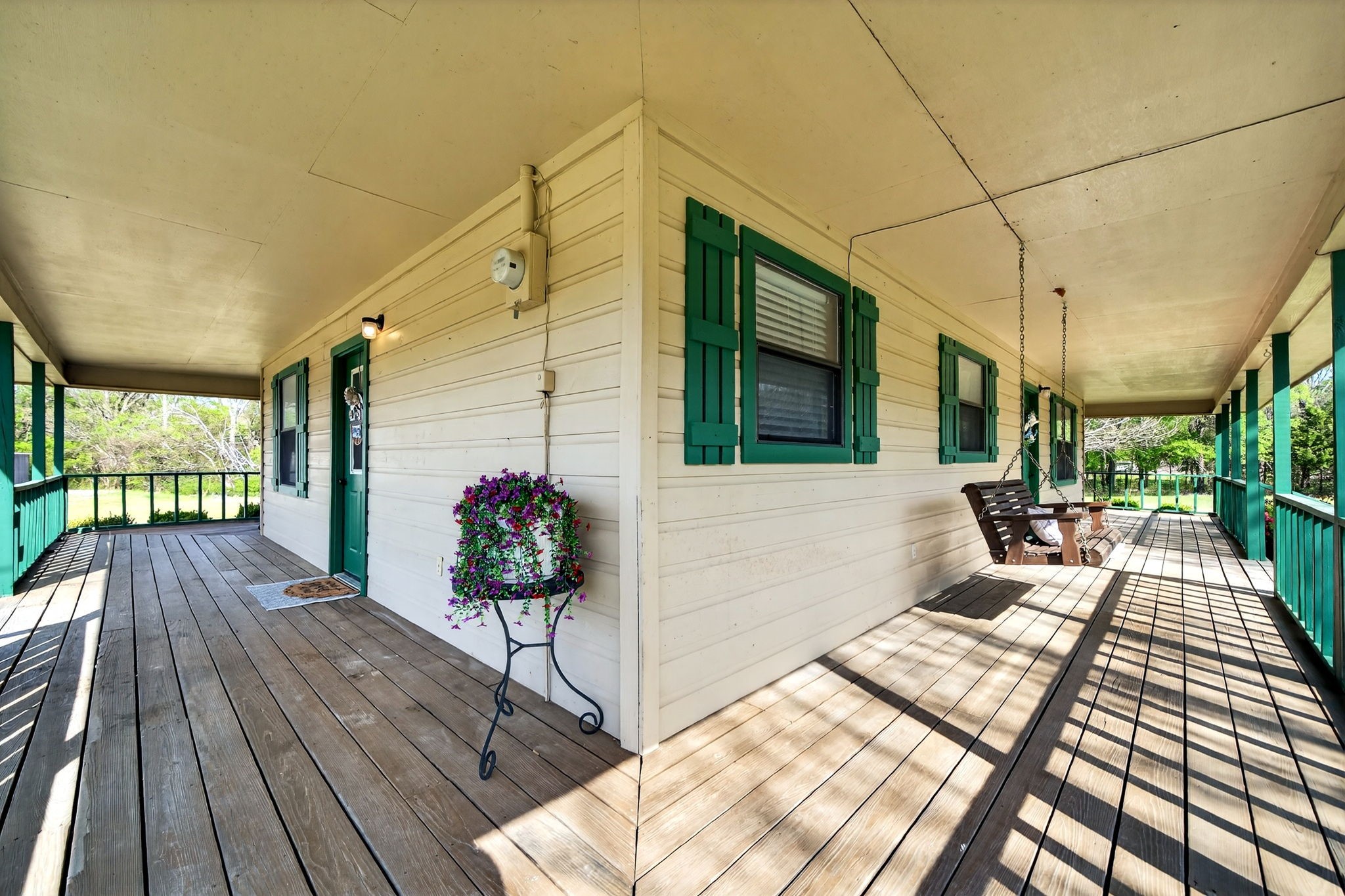 1334 Private Road 8520 Van TX 75790