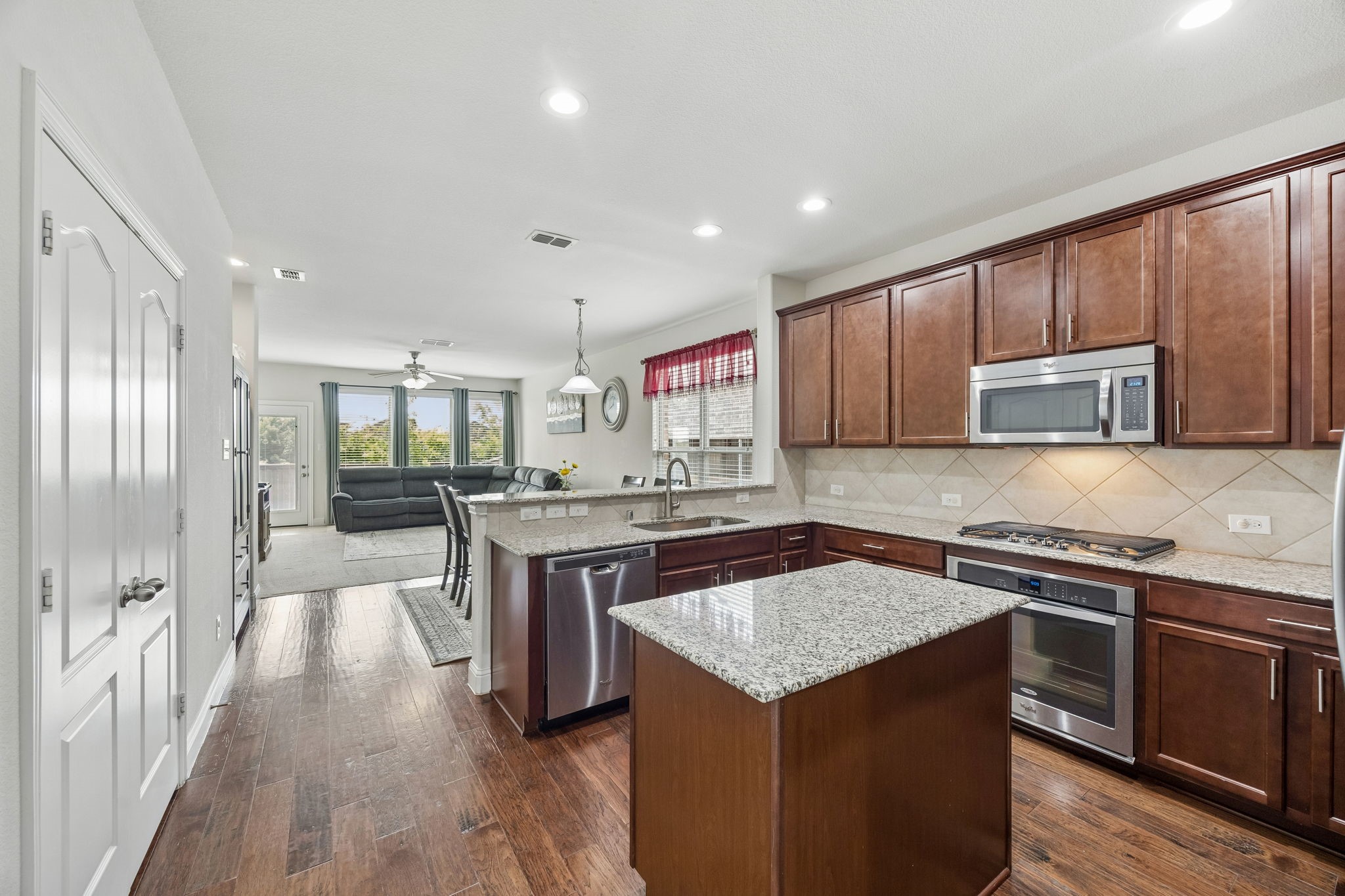 7513 Comal River Trace Mckinney TX 75071