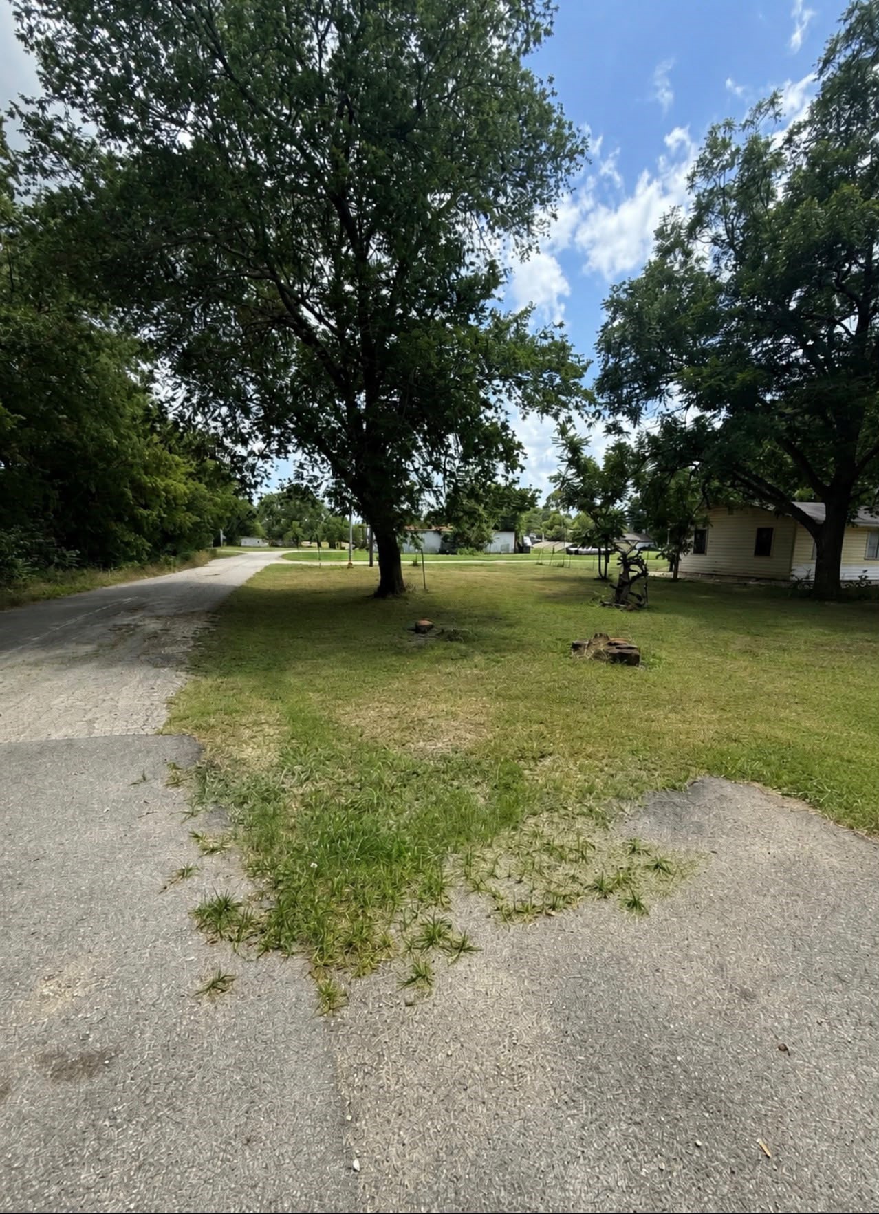 101 N Center Street Whitney TX 76692