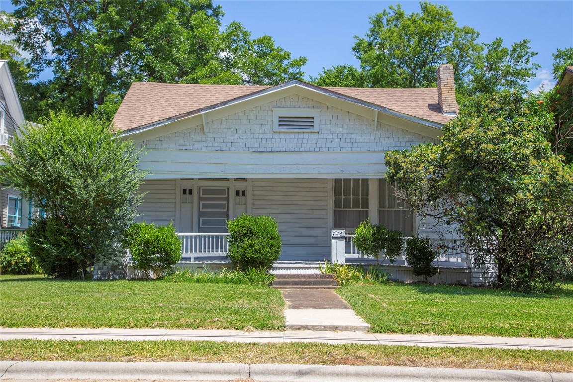 745 S Church Street Paris TX 75460